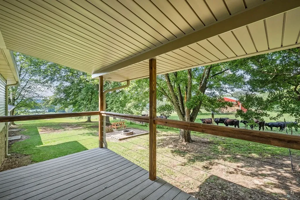 571 Larry Davis Street Spencer TN 38585