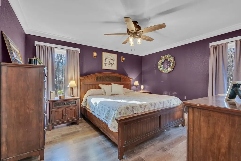 1079 South Lane Grimsley TN 38565