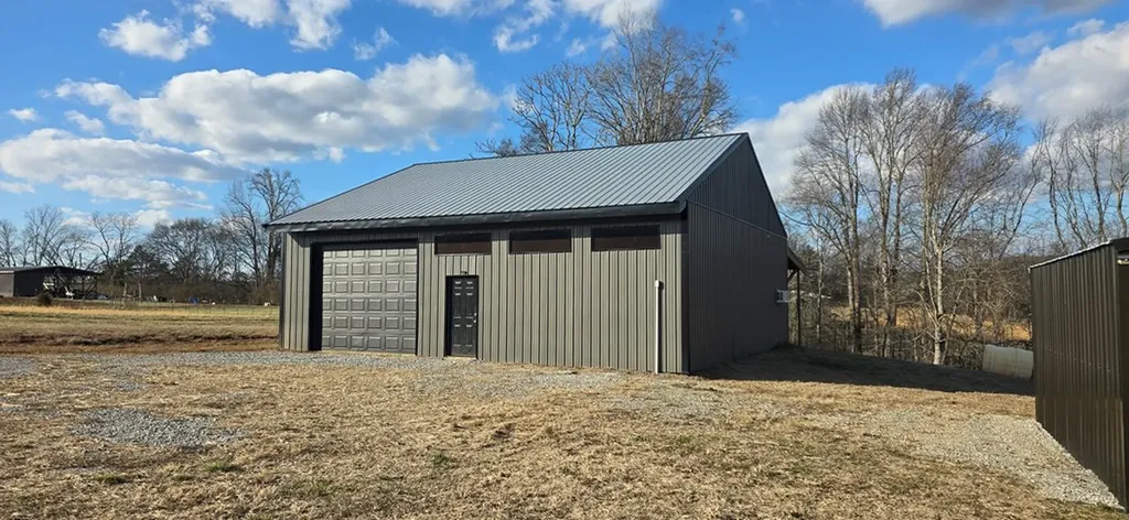 1405 Cane Creek Cummingsville Road Sparta TN 38583