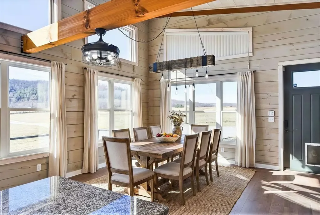 1405 Cane Creek Cummingsville Road Sparta TN 38583