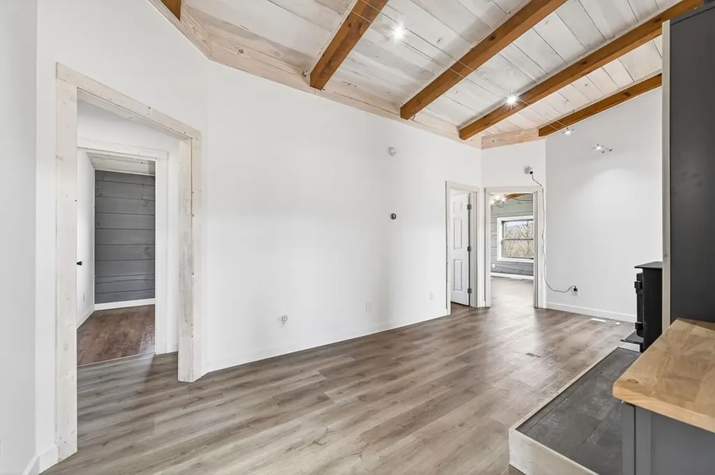 1405 Cane Creek Cummingsville Road Sparta TN 38583