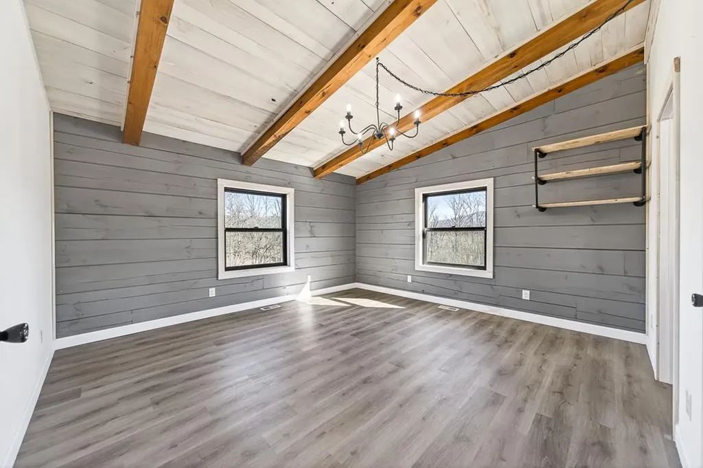 1405 Cane Creek Cummingsville Road Sparta TN 38583