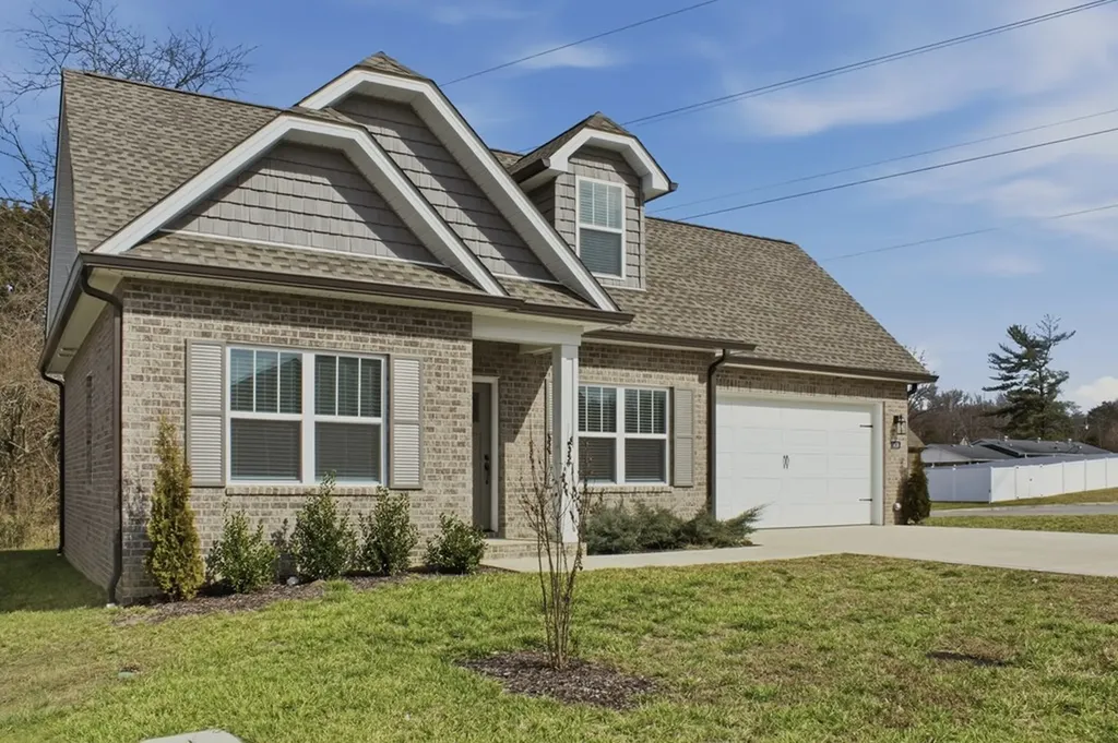 1436 Village Loop Cookeville TN 38501