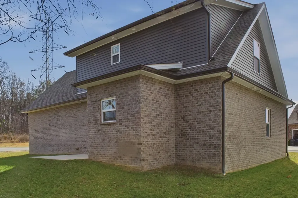 1436 Village Loop Cookeville TN 38501