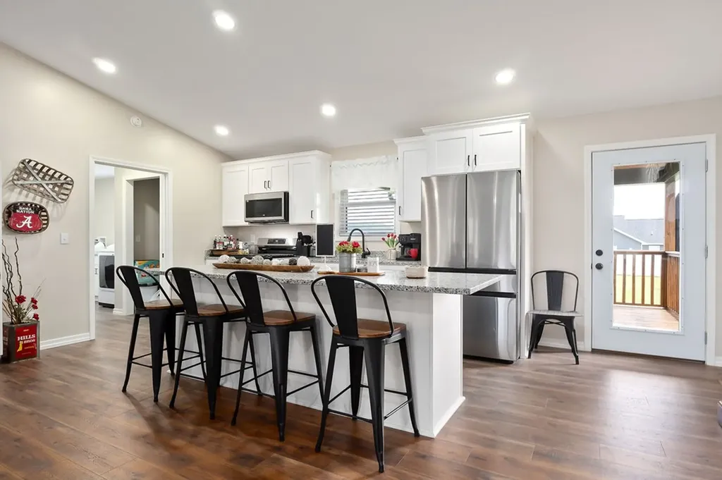 936 North Spring Street Sparta TN 38583