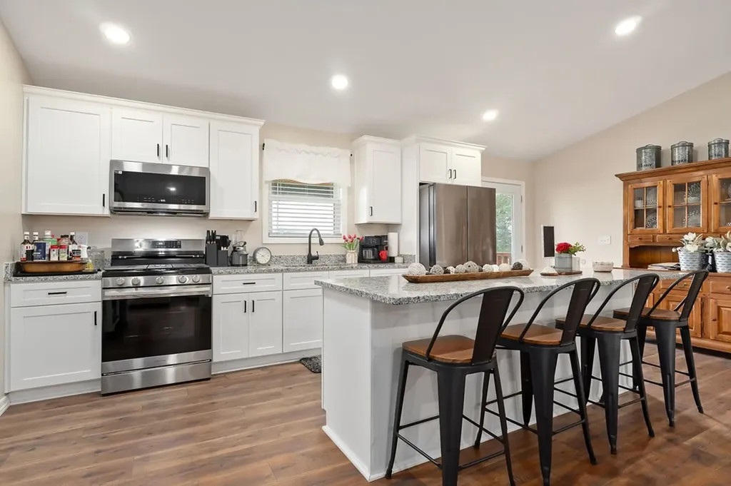 936 North Spring Street Sparta TN 38583