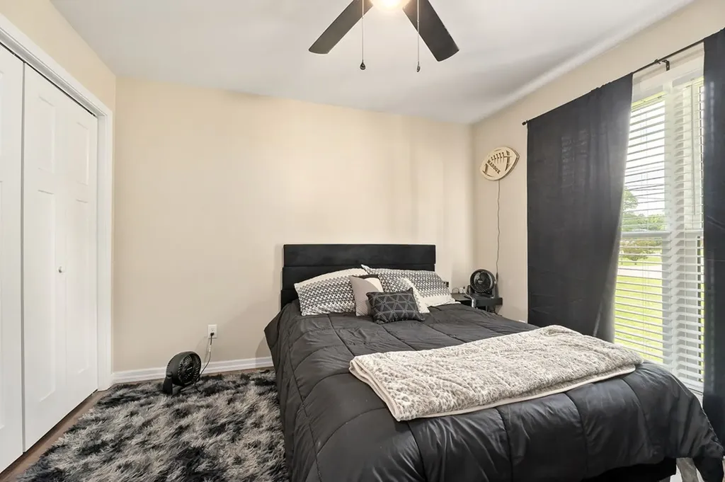 936 North Spring Street Sparta TN 38583