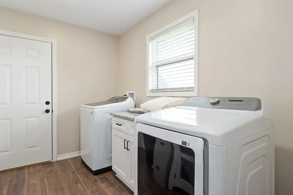 936 North Spring Street Sparta TN 38583