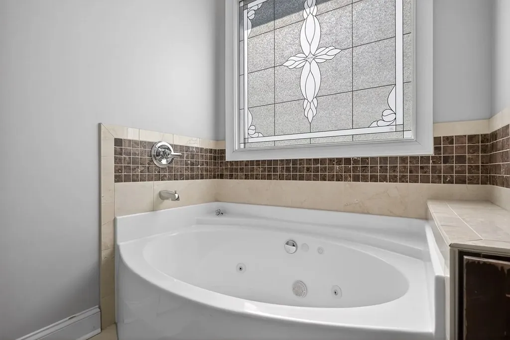 1312 Bridle Path Cookeville TN 38501