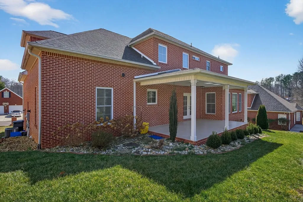 1312 Bridle Path Cookeville TN 38501