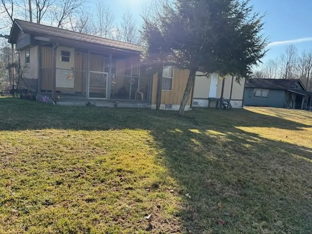 13323 Highway 70 North Crossville TN 38571