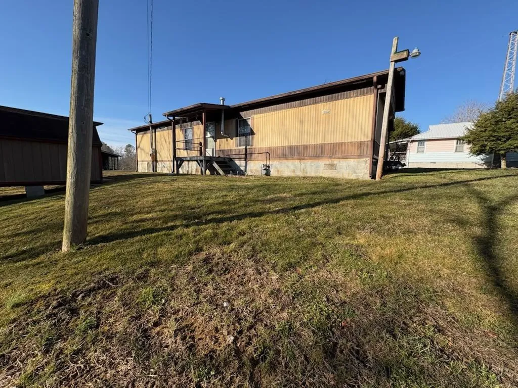 13323 Highway 70 North Crossville TN 38571