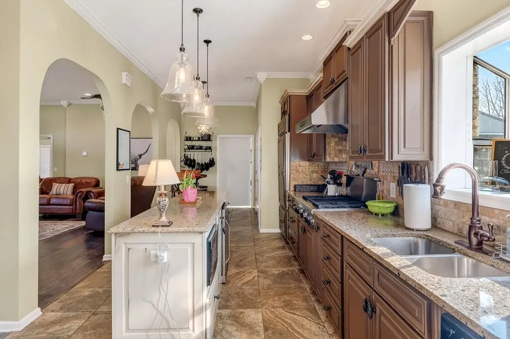 170 Hidden Cove Lane Allons TN 38541