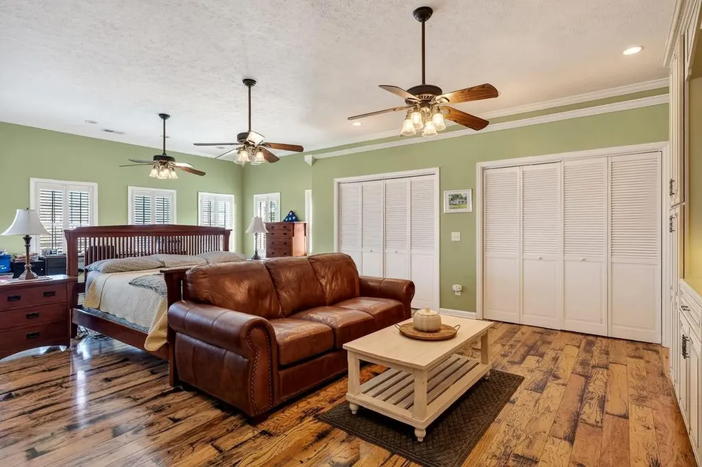 170 Hidden Cove Lane Allons TN 38541