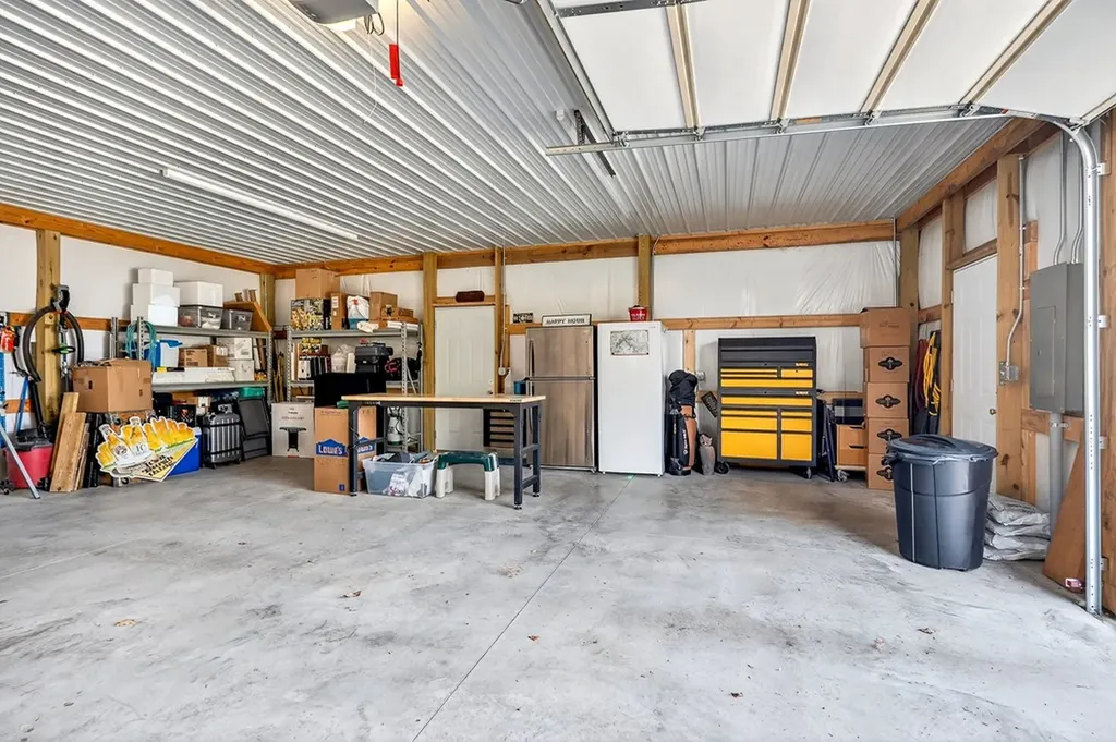 170 Hidden Cove Lane Allons TN 38541