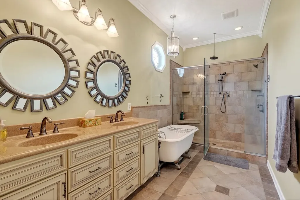 170 Hidden Cove Lane Allons TN 38541