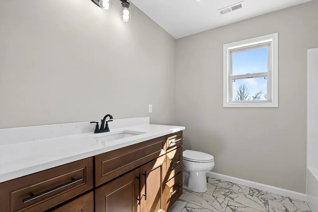 1926 Goolsby Lane Cookeville TN 38506