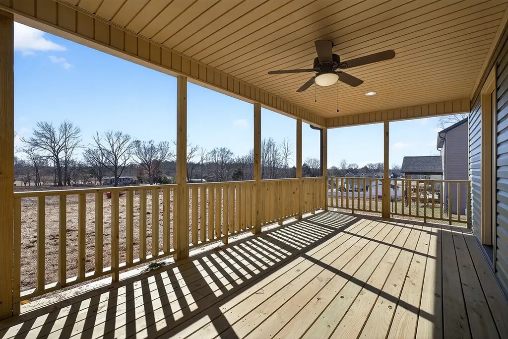 1926 Goolsby Lane Cookeville TN 38506