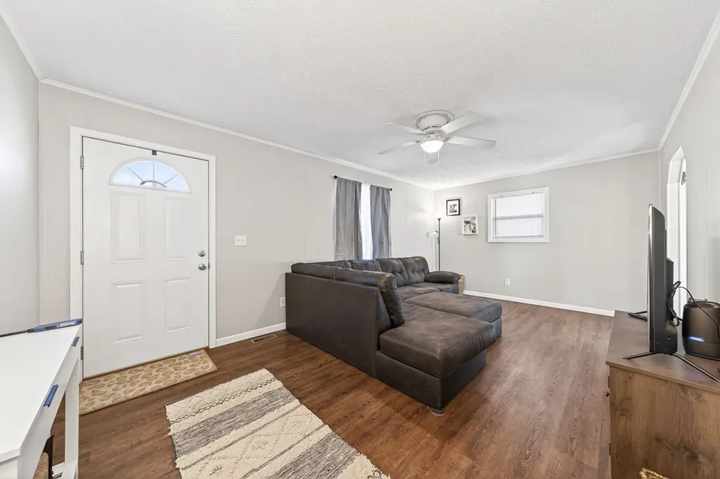 313 Myrtle Avenue Crossville TN 38555