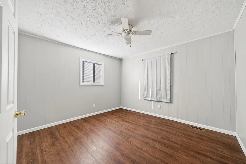 313 Myrtle Avenue Crossville TN 38555