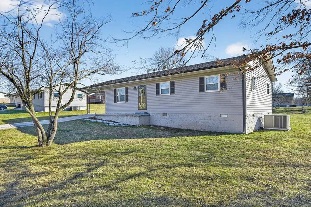 313 Myrtle Avenue Crossville TN 38555