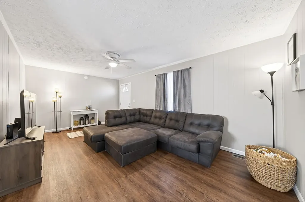 313 Myrtle Avenue Crossville TN 38555