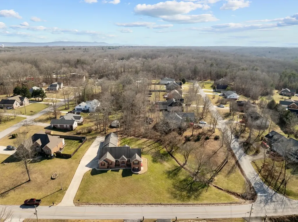 112 Dove Drive Crossville TN 38555