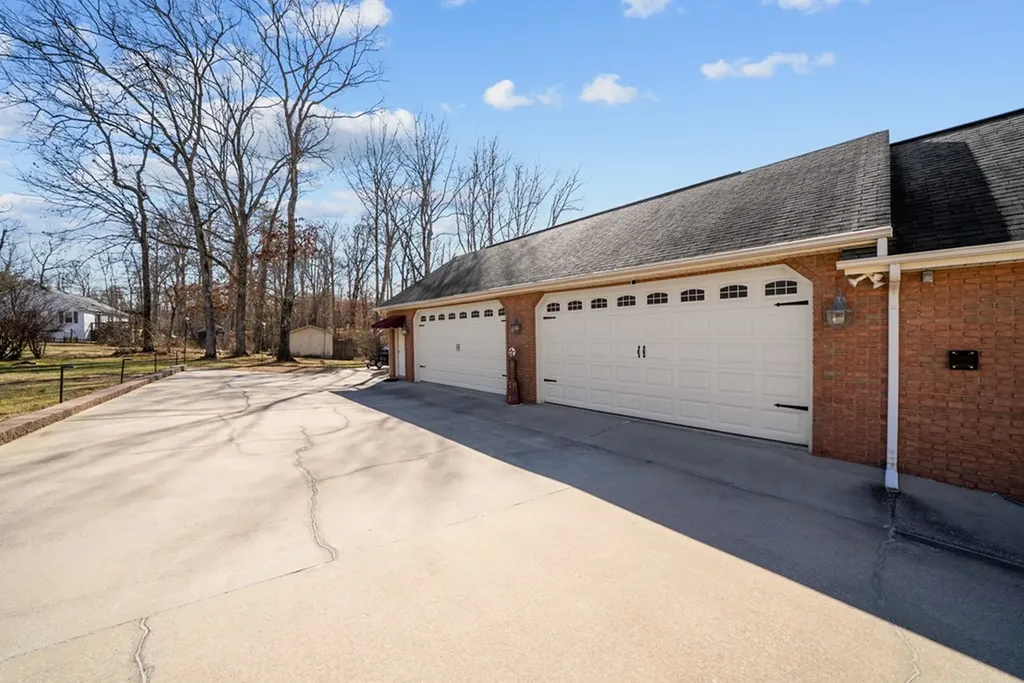 112 Dove Drive Crossville TN 38555