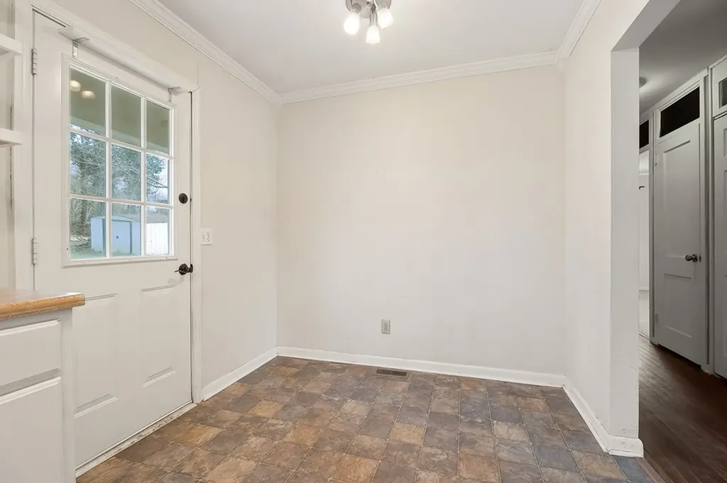 580 E 3rd Street Cookeville TN 38506