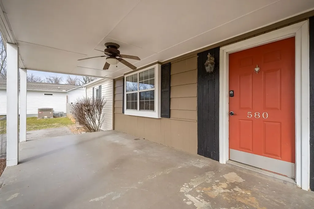 580 E 3rd Street Cookeville TN 38506