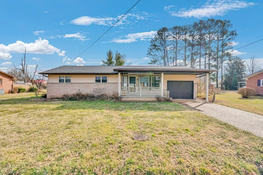 204 Allen Drive Sparta TN 38583