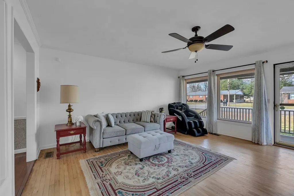 204 Allen Drive Sparta TN 38583