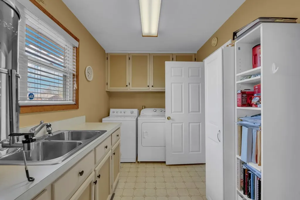 204 Allen Drive Sparta TN 38583