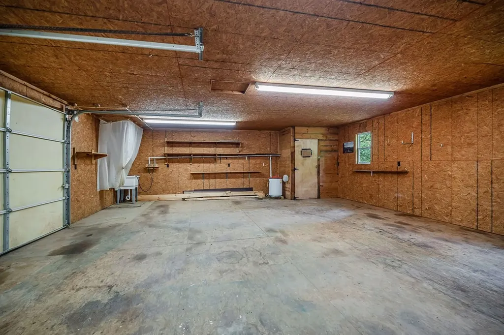 1263 Ridge Road W Crossville TN 38572