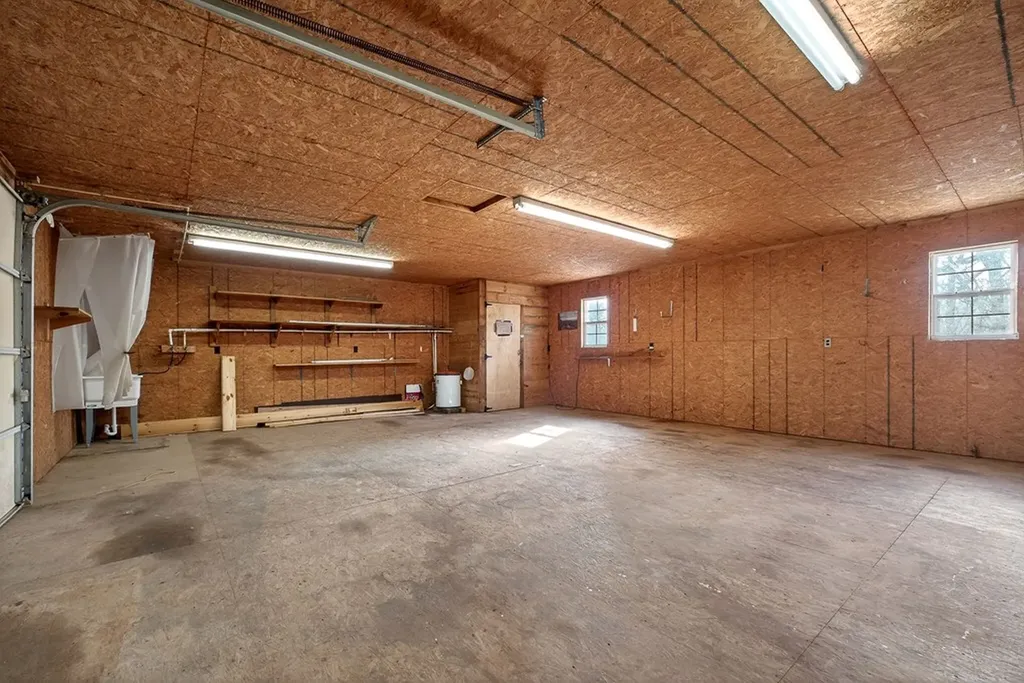 1263 Ridge Road W Crossville TN 38572