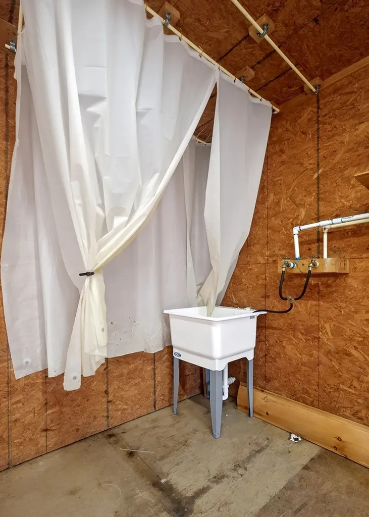 1263 Ridge Road W Crossville TN 38572