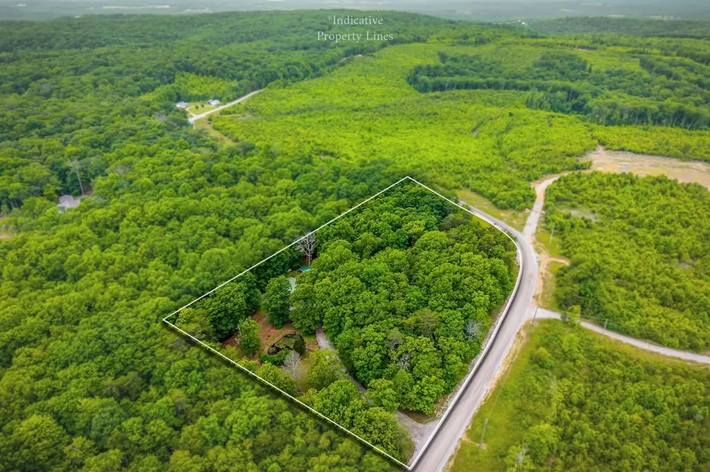 1263 Ridge Road W Crossville TN 38572