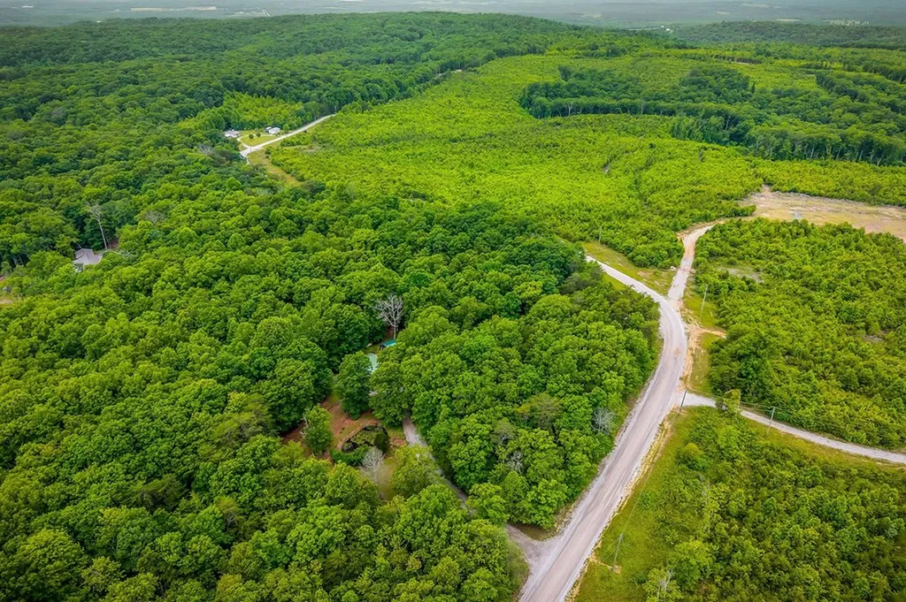 1263 Ridge Road W Crossville TN 38572