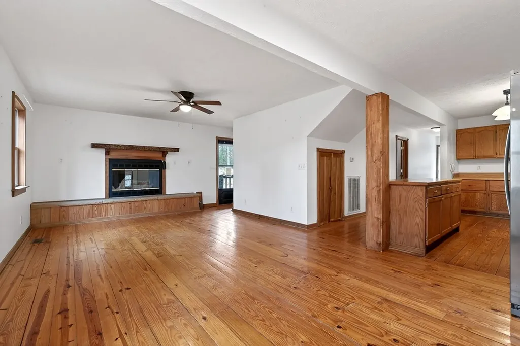 1263 Ridge Road W Crossville TN 38572