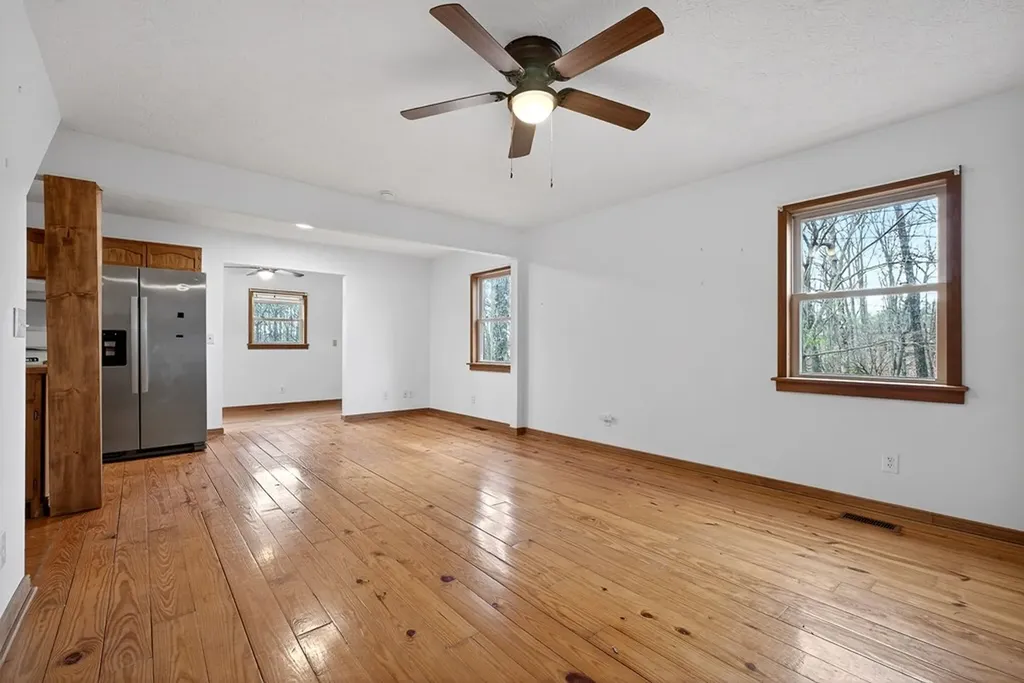 1263 Ridge Road W Crossville TN 38572