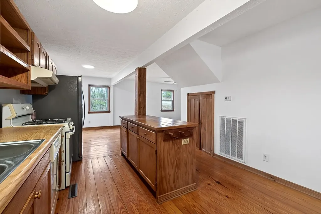 1263 Ridge Road W Crossville TN 38572