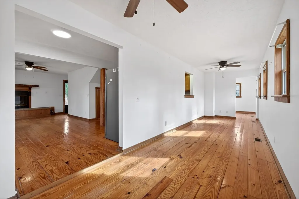 1263 Ridge Road W Crossville TN 38572