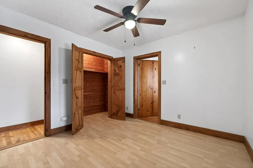 1263 Ridge Road W Crossville TN 38572