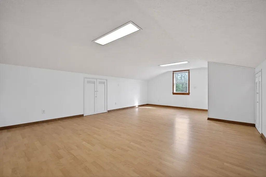 1263 Ridge Road W Crossville TN 38572