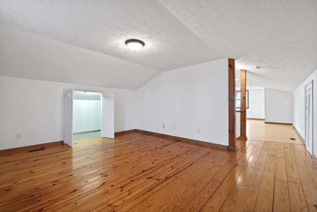 1263 Ridge Road W Crossville TN 38572