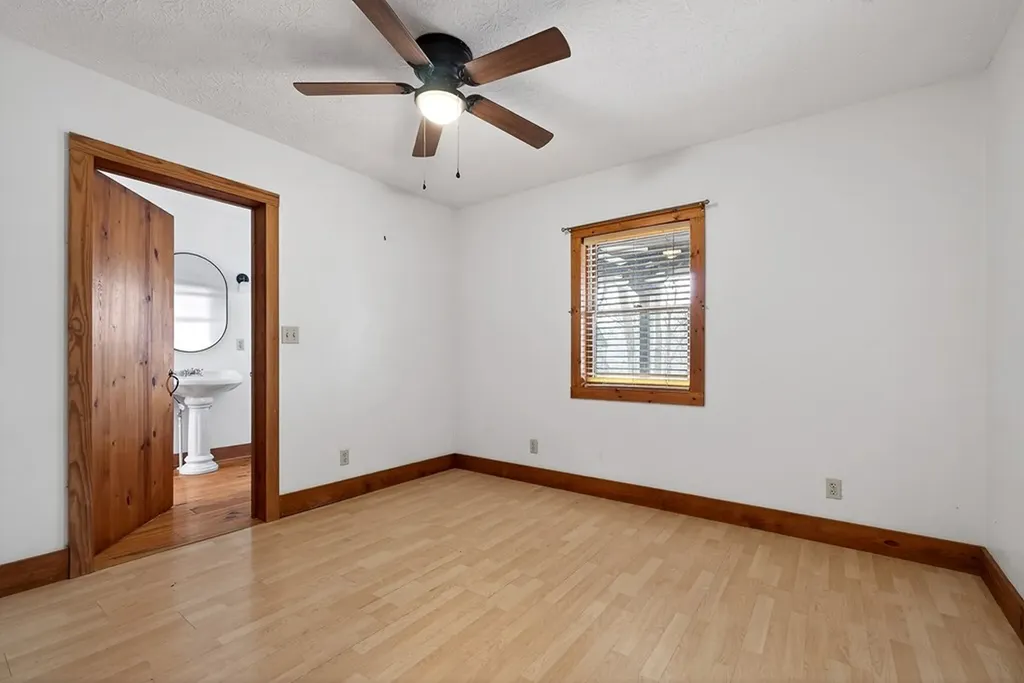 1263 Ridge Road W Crossville TN 38572