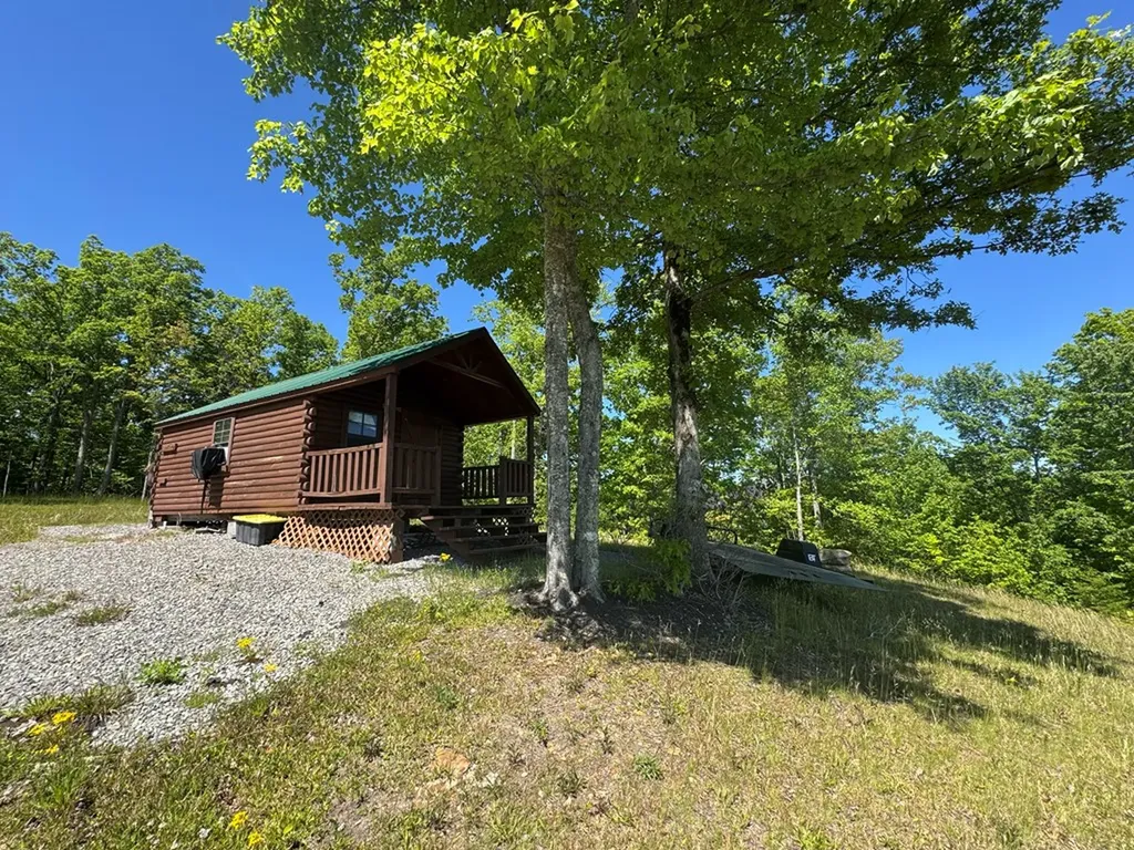 55300 Maynard Ridge Lane Crawford TN 38554