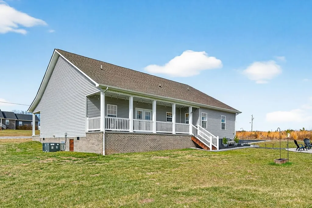 120 Daylily Drive Sparta TN 38583