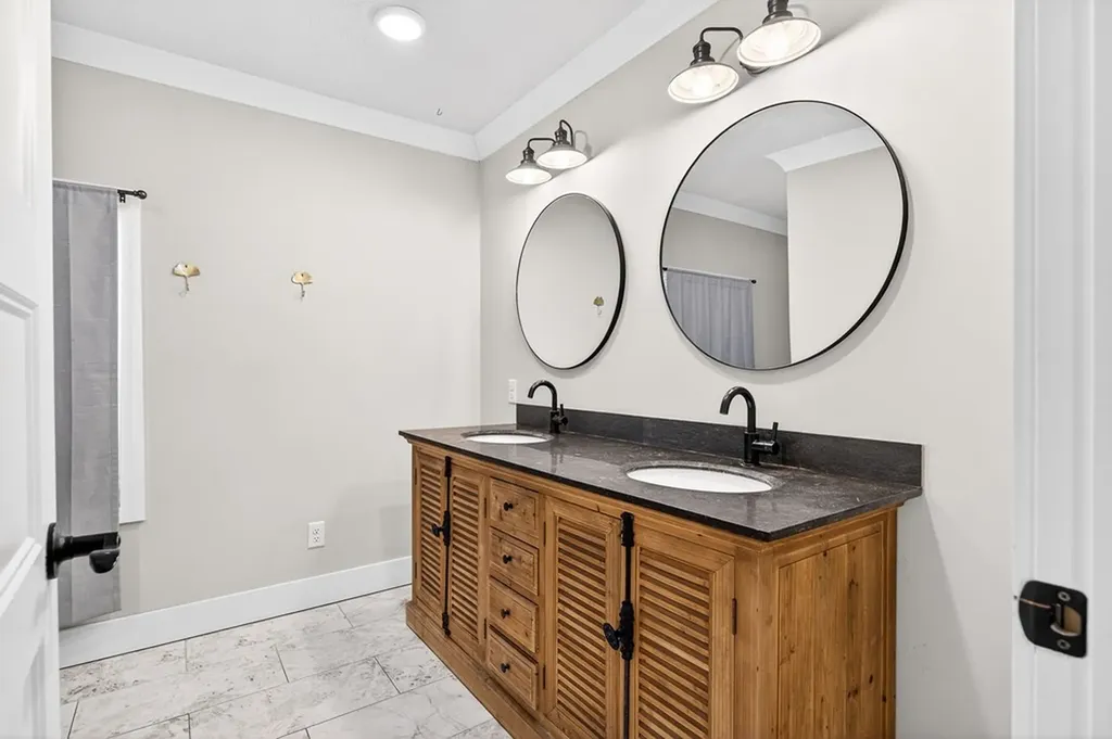 772 West Oak Drive Cookeville TN 38501