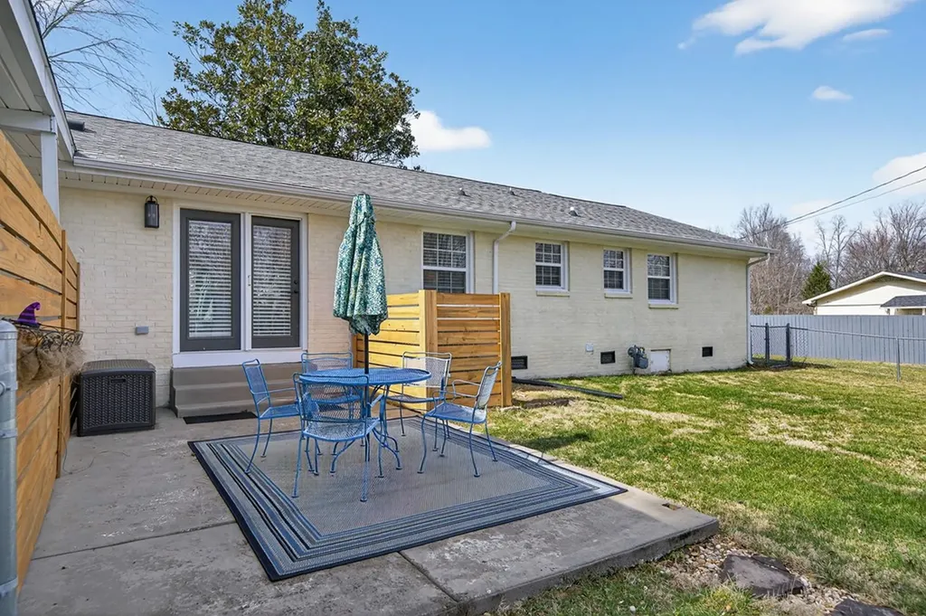 772 West Oak Drive Cookeville TN 38501